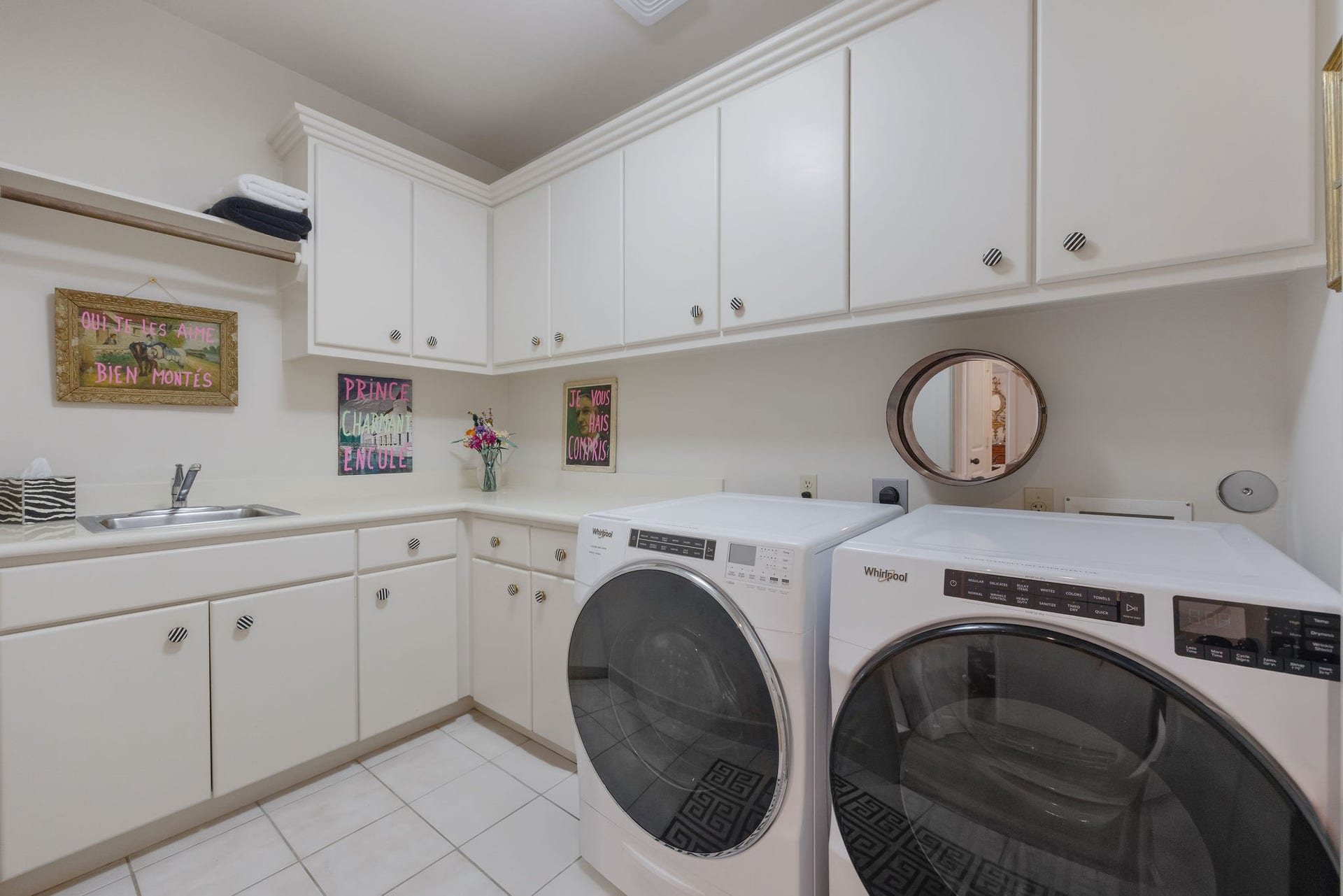1527 Potomac Drive, Houston, TX 77057 1527 Potomac Drive, Houston, TX 77057