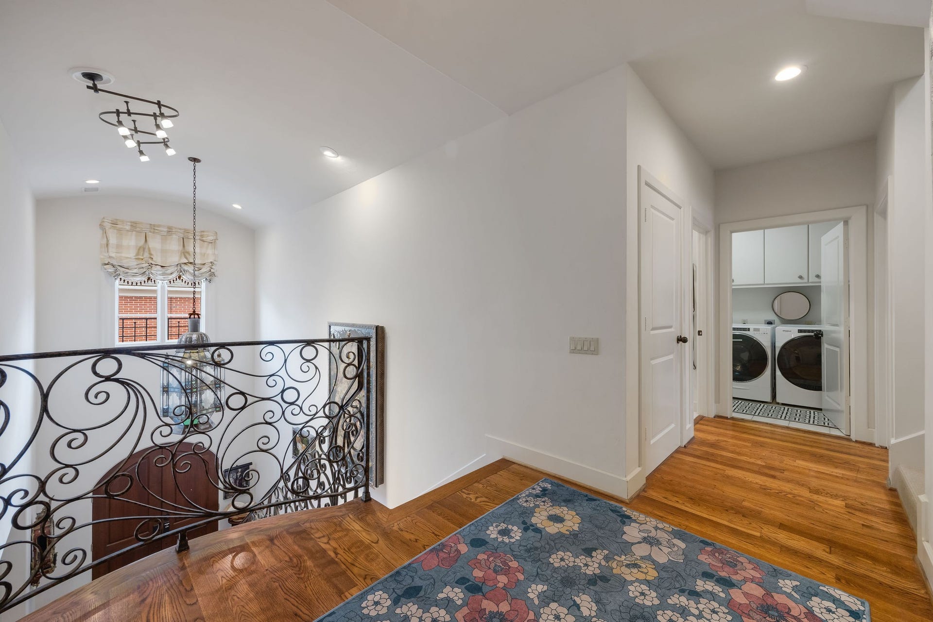 1527 Potomac Drive, Houston, TX 77057 1527 Potomac Drive, Houston, TX 77057