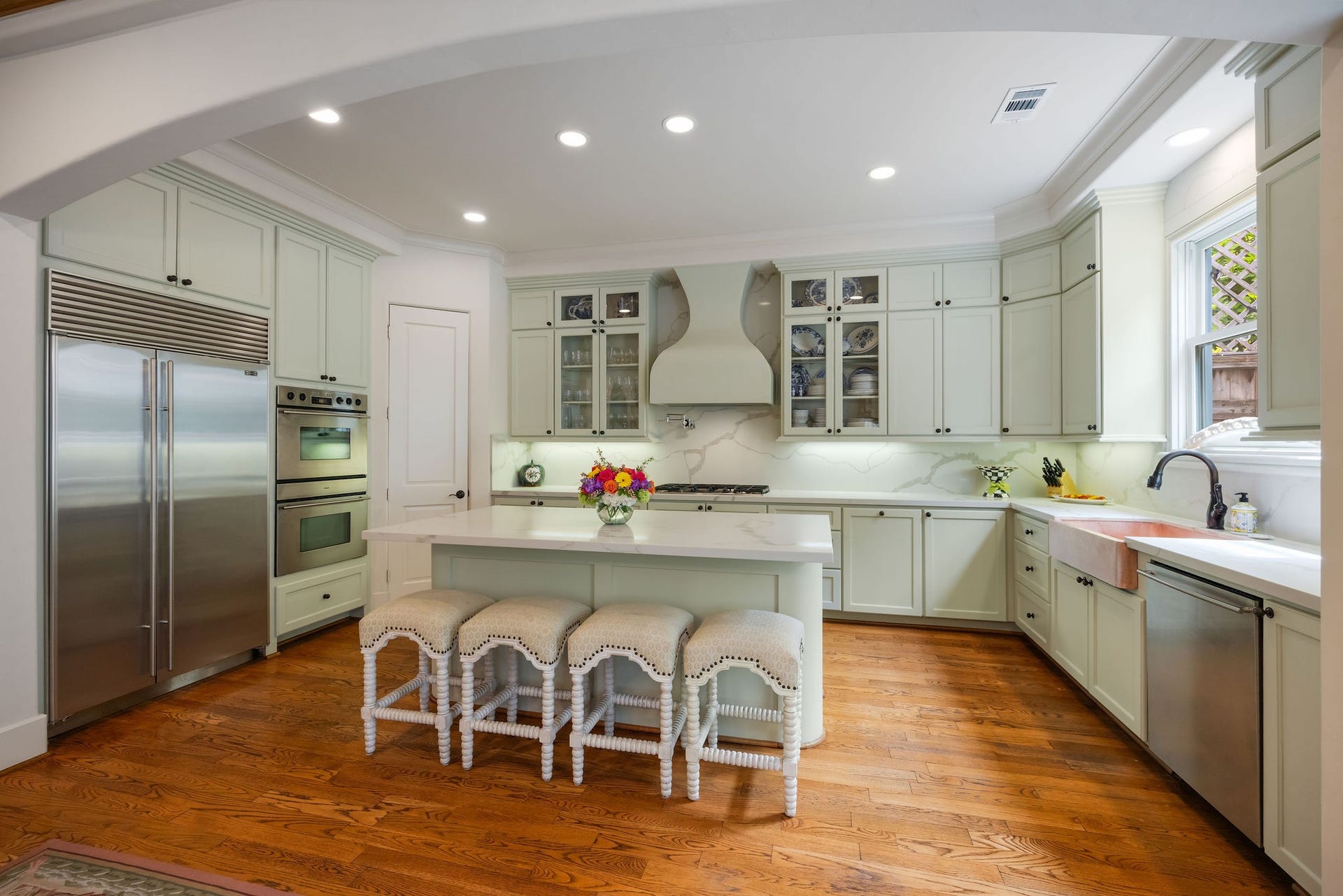 1527 Potomac Drive, Houston, TX 77057 1527 Potomac Drive, Houston, TX 77057