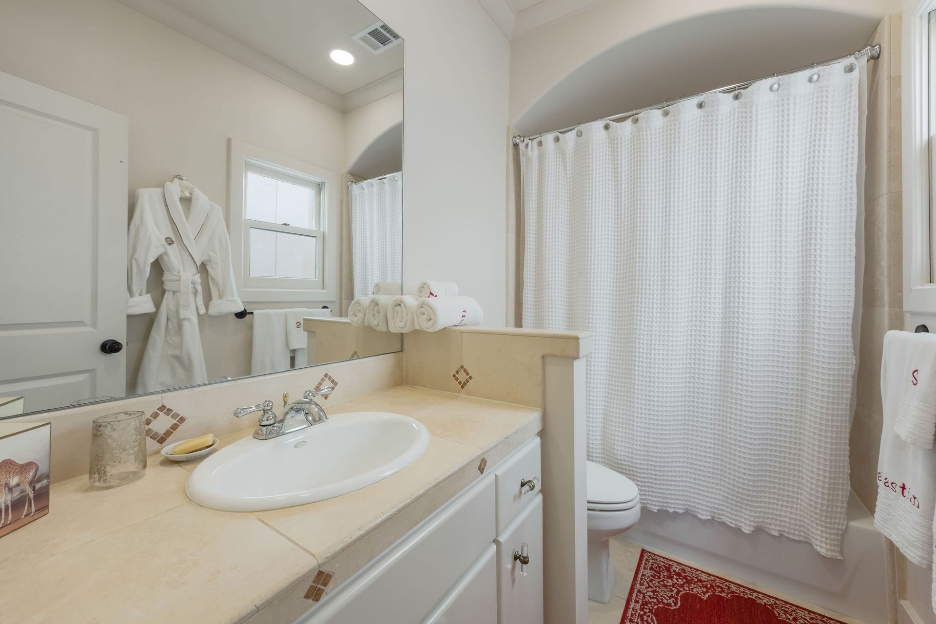 1527 Potomac Drive, Houston, TX 77057 1527 Potomac Drive, Houston, TX 77057
