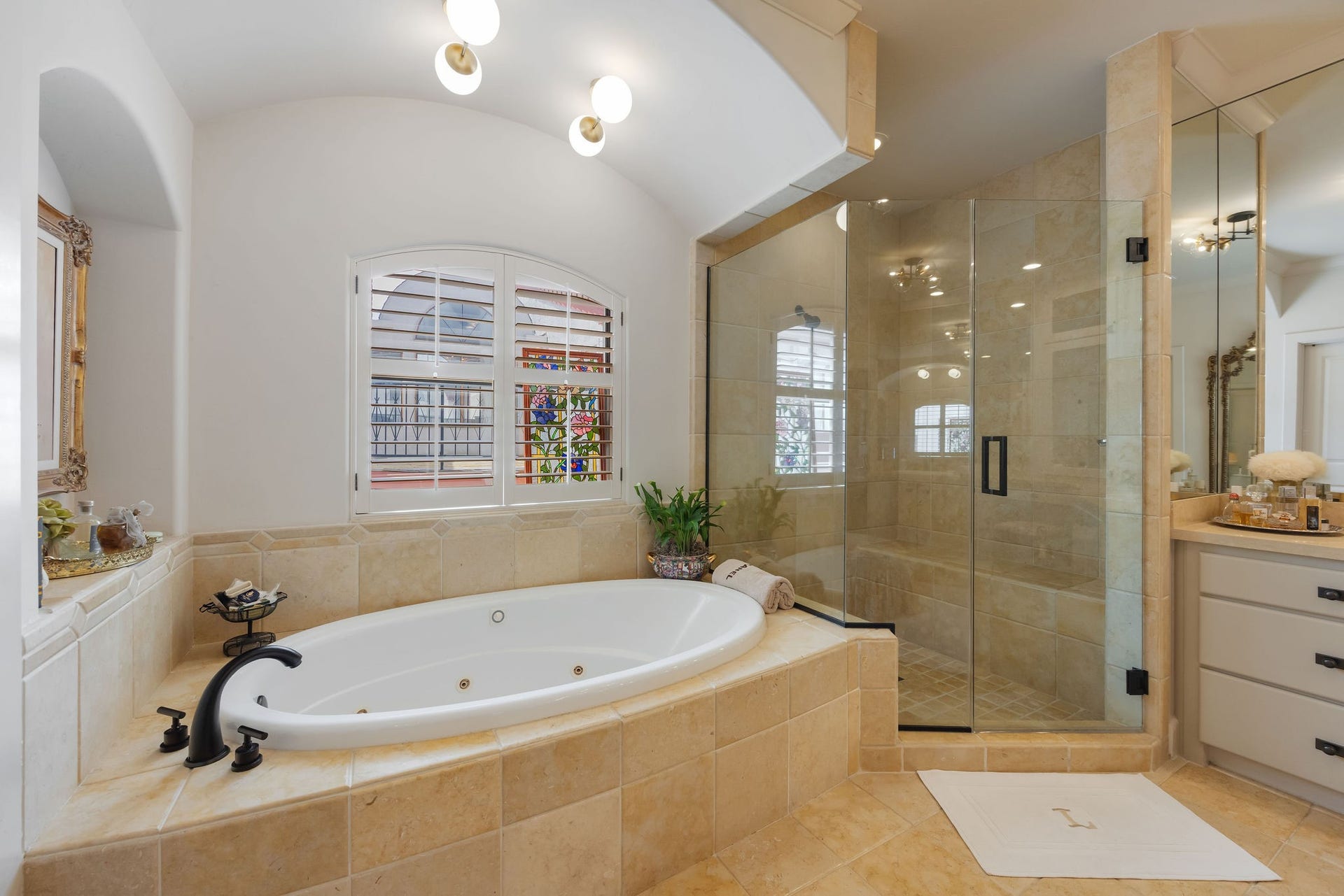 1527 Potomac Drive, Houston, TX 77057 1527 Potomac Drive, Houston, TX 77057