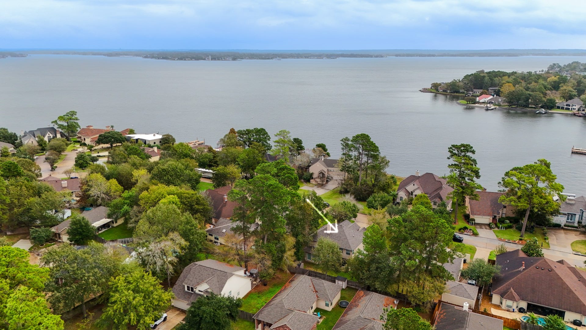 Welcome home with a LAKE VIEW!