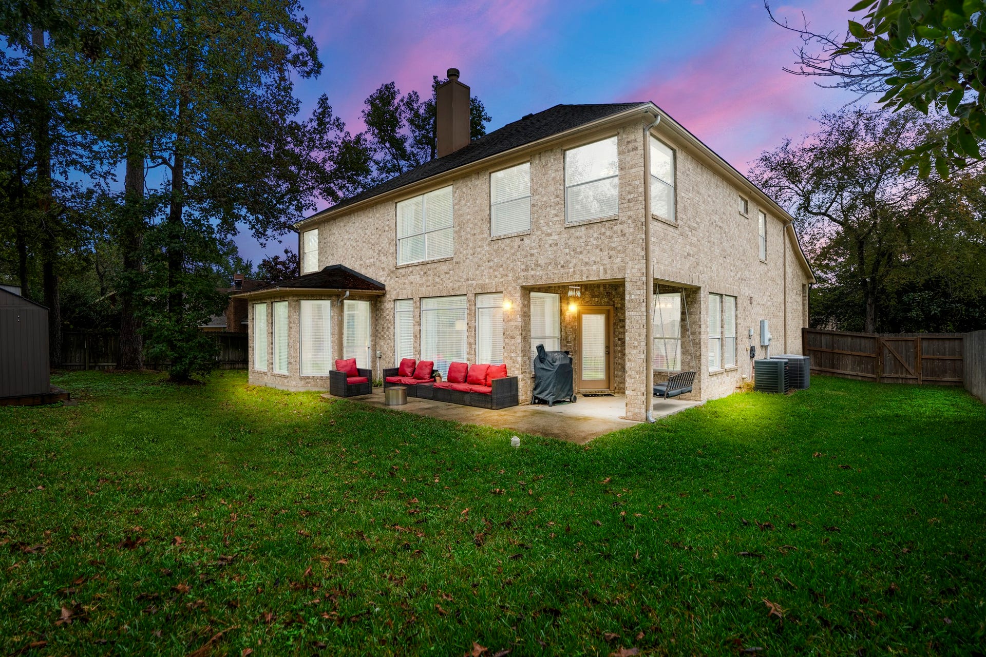 Expansive backyard has room for it all!