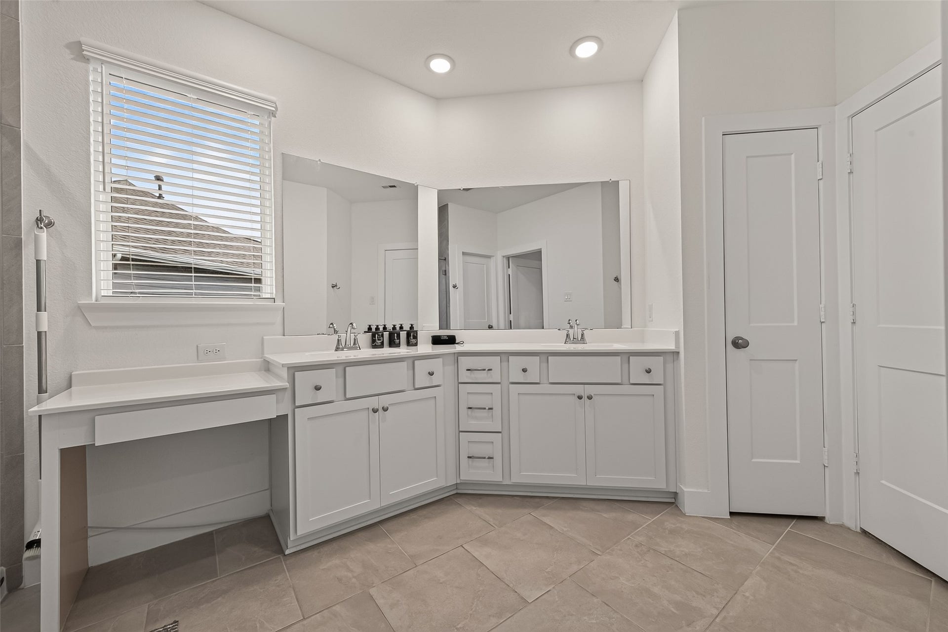 7803 Swooping Swallow Lane, Katy, TX 77493 7803 Swooping Swallow Lane, Katy, TX 77493