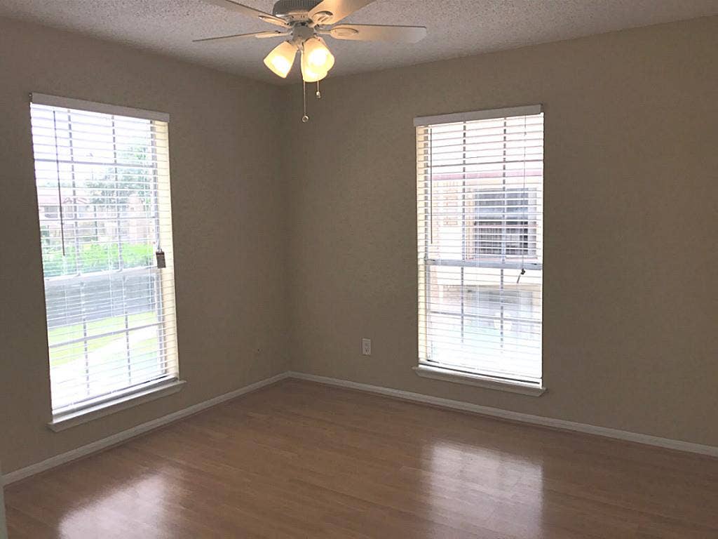 2120 El Paseo Street, #1810, Houston, TX 77054 2120 El Paseo Street, #1810, Houston, TX 77054