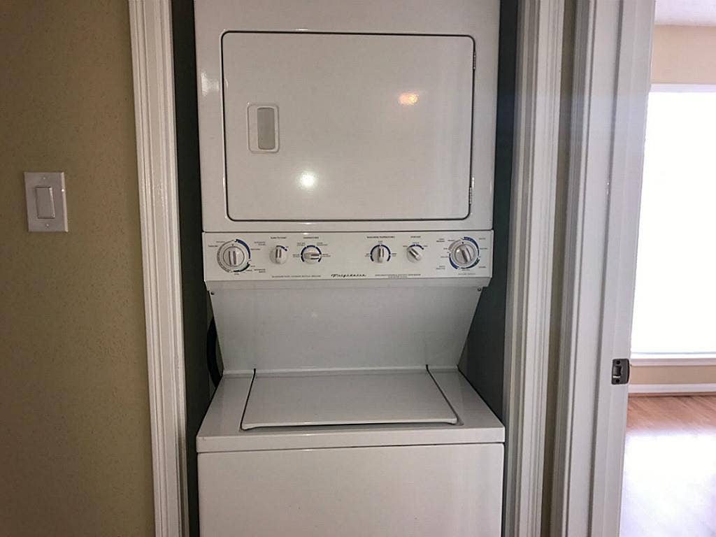 2120 El Paseo Street, #1810, Houston, TX 77054 2120 El Paseo Street, #1810, Houston, TX 77054