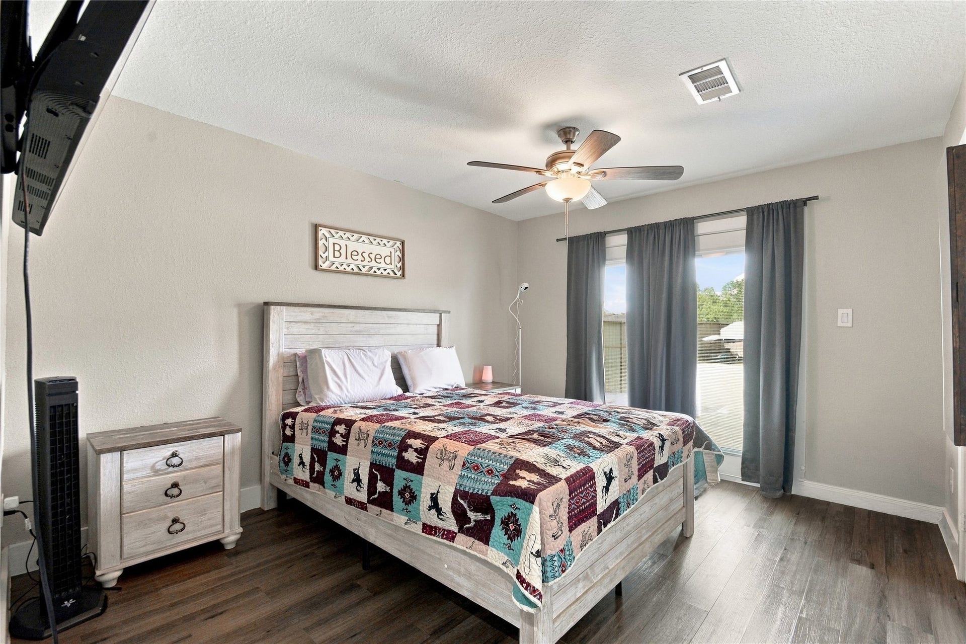 4110 Peck Street, Santa Fe, TX 77517 4110 Peck Street, Santa Fe, TX 77517