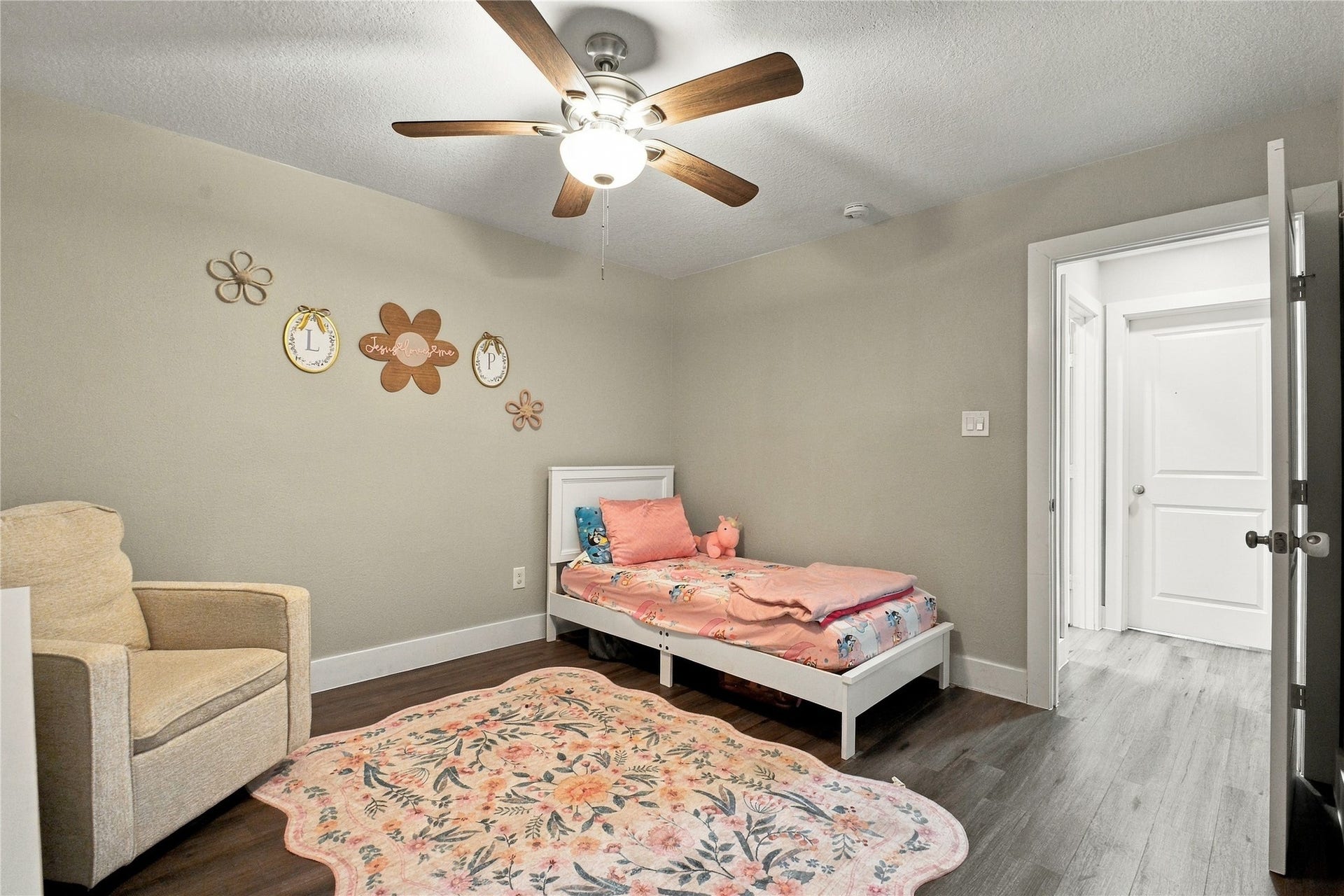 4110 Peck Street, Santa Fe, TX 77517 4110 Peck Street, Santa Fe, TX 77517