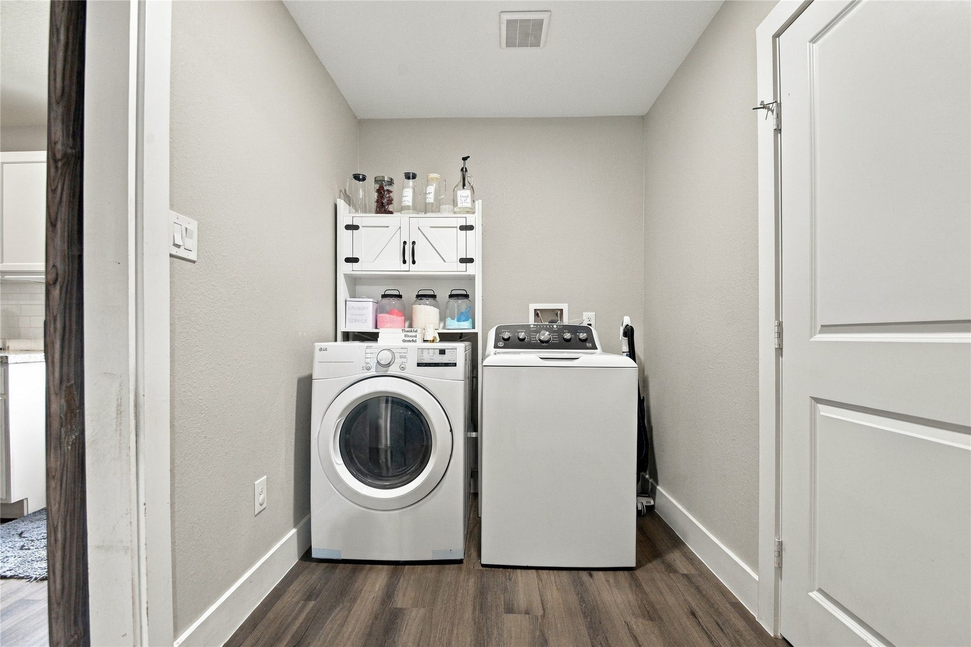 4110 Peck Street, Santa Fe, TX 77517 4110 Peck Street, Santa Fe, TX 77517