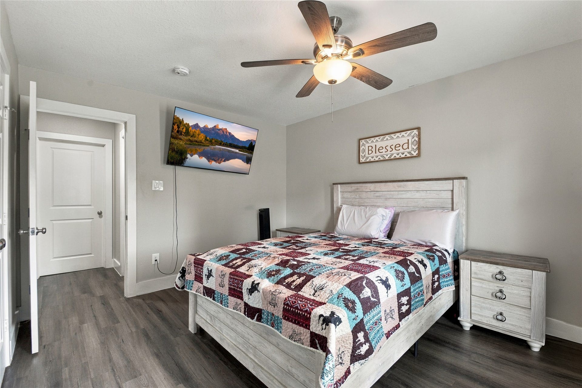 4110 Peck Street, Santa Fe, TX 77517 4110 Peck Street, Santa Fe, TX 77517