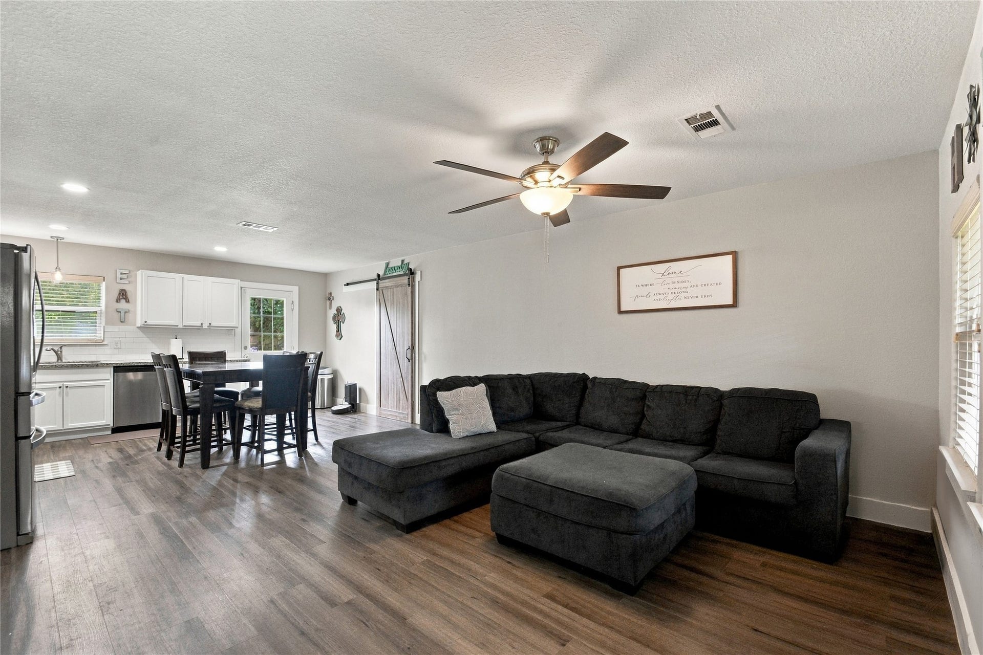 4110 Peck Street, Santa Fe, TX 77517 4110 Peck Street, Santa Fe, TX 77517