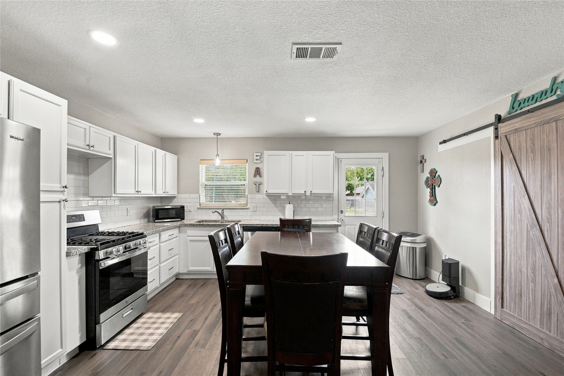 4110 Peck Street, Santa Fe, TX 77517 4110 Peck Street, Santa Fe, TX 77517