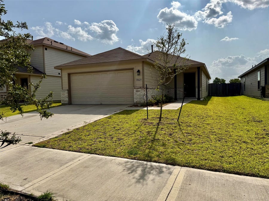 Property photo for 10623 Bird Of Paradise Lane, Houston, TX
