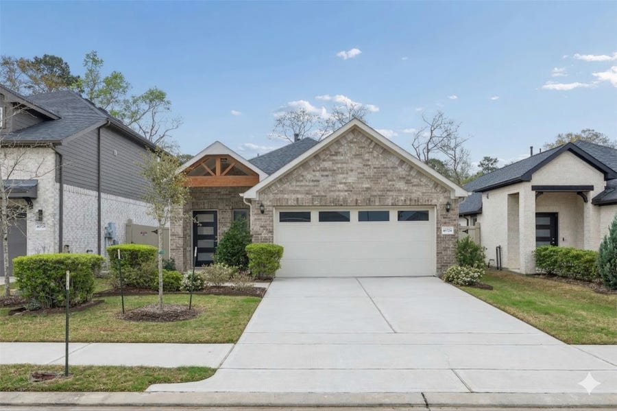 Property photo for 40704 Guillemont Lane, Magnolia, TX