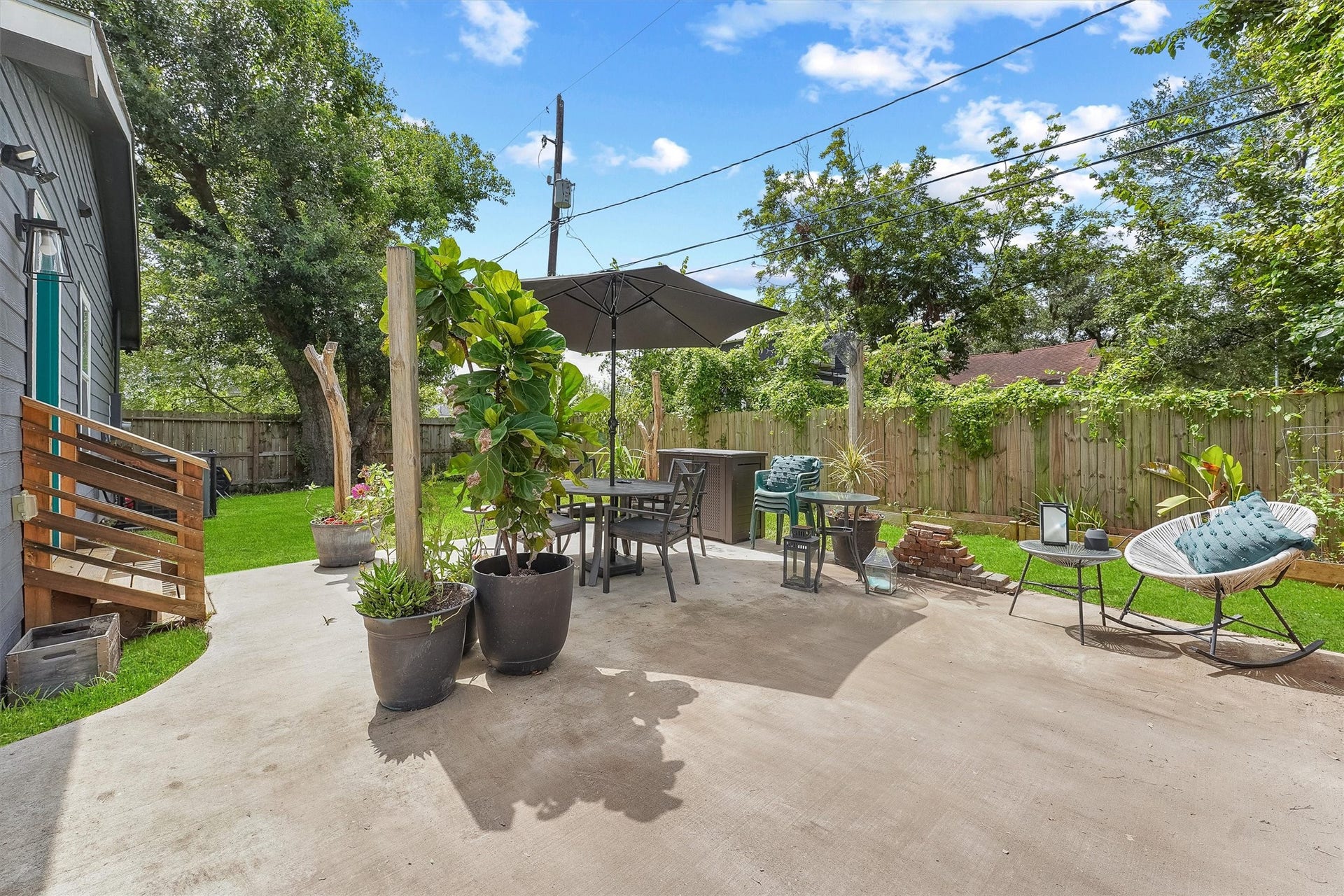 3450 Noah Street, Houston, TX 77021 3450 Noah Street, Houston, TX 77021