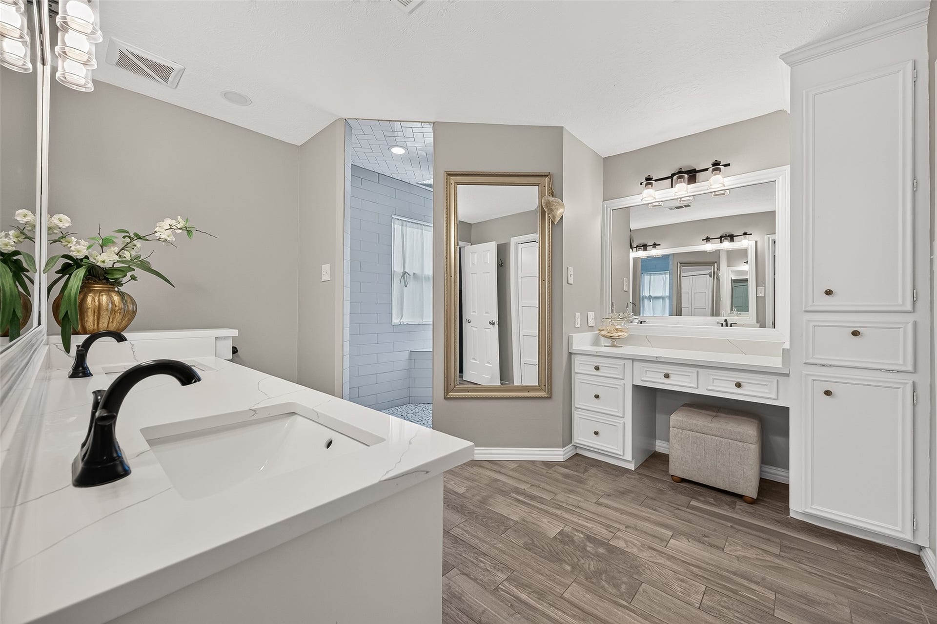 1411 Bittersweet Court, Richmond, TX 77406 Separate vanity areas and a large walk-in shower are a show stopper!