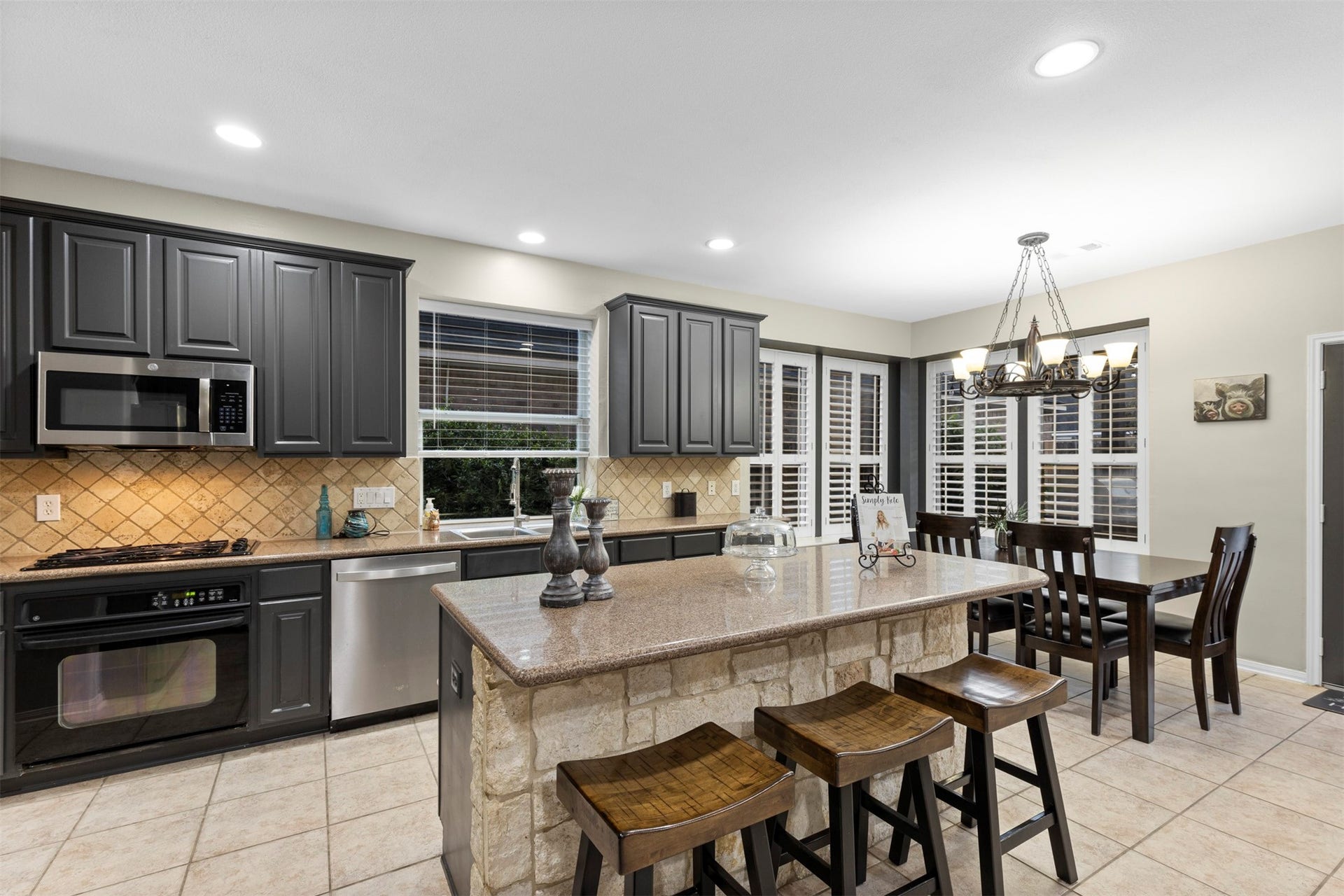 13923 Prospect Point Drive, Cypress, TX 77429 13923 Prospect Point Drive, Cypress, TX 77429