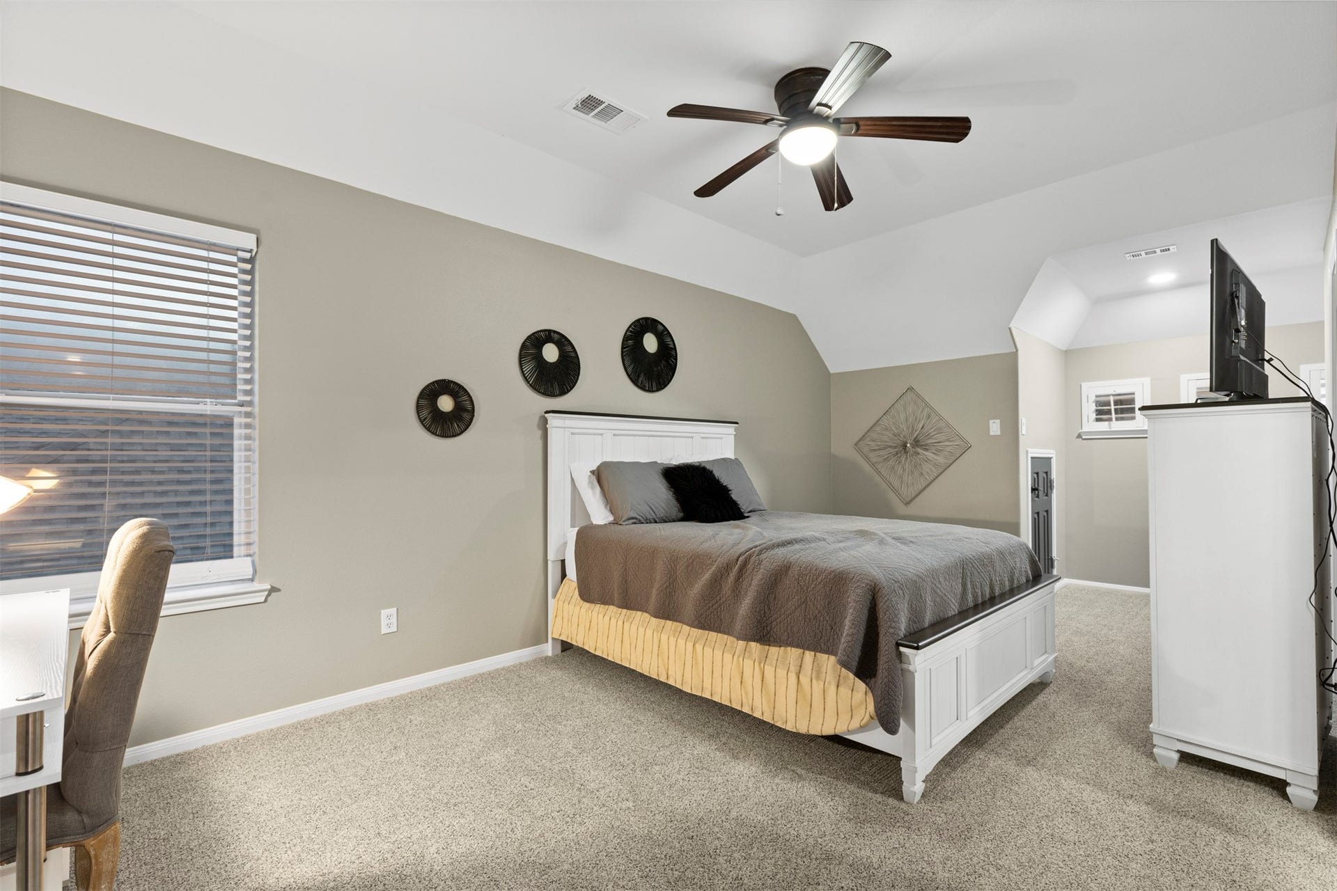 13923 Prospect Point Drive, Cypress, TX 77429 13923 Prospect Point Drive, Cypress, TX 77429