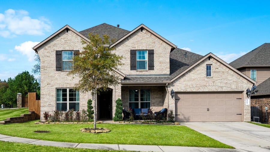 Property photo for 1505 Heartwood Drive, Conroe, TX