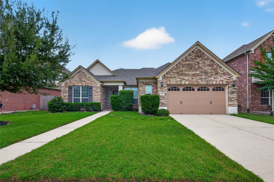 Property photo for 25331 Celtic Terrace Drive, Katy, TX