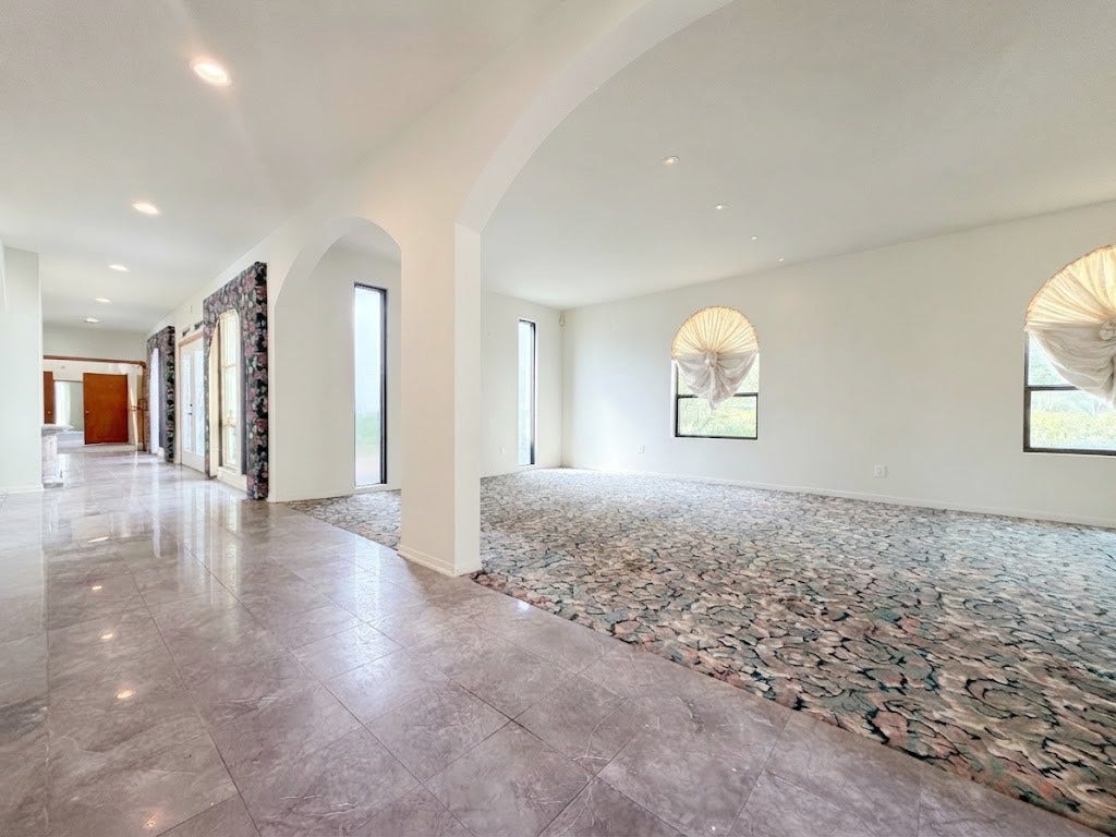 7110 W Mockingbird Lane, Pearland, TX 77584 7110 W Mockingbird Lane, Pearland, TX 77584