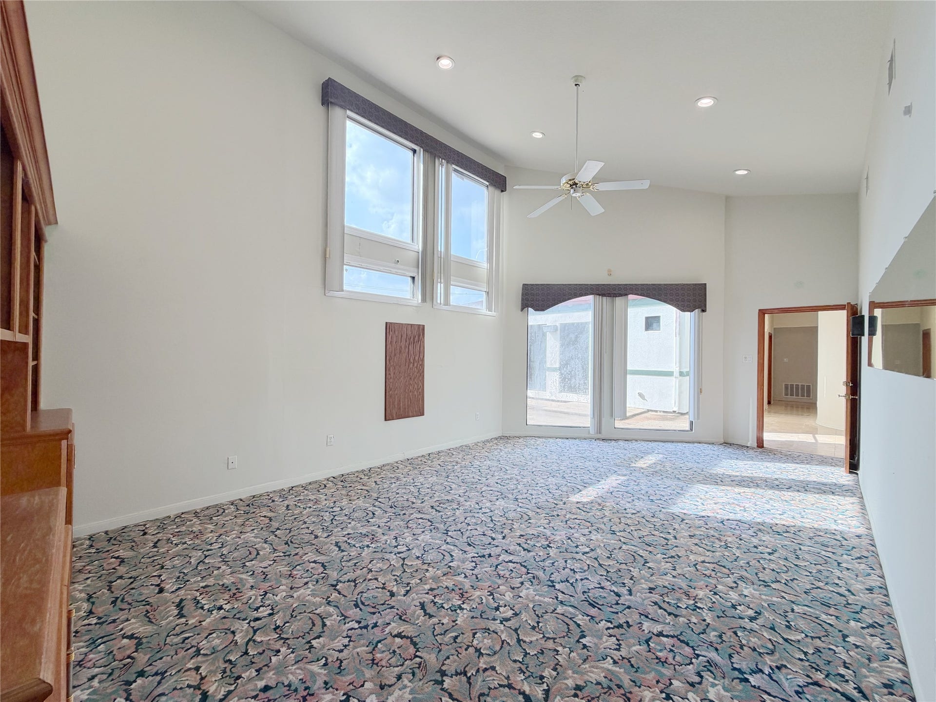 7110 W Mockingbird Lane, Pearland, TX 77584 7110 W Mockingbird Lane, Pearland, TX 77584