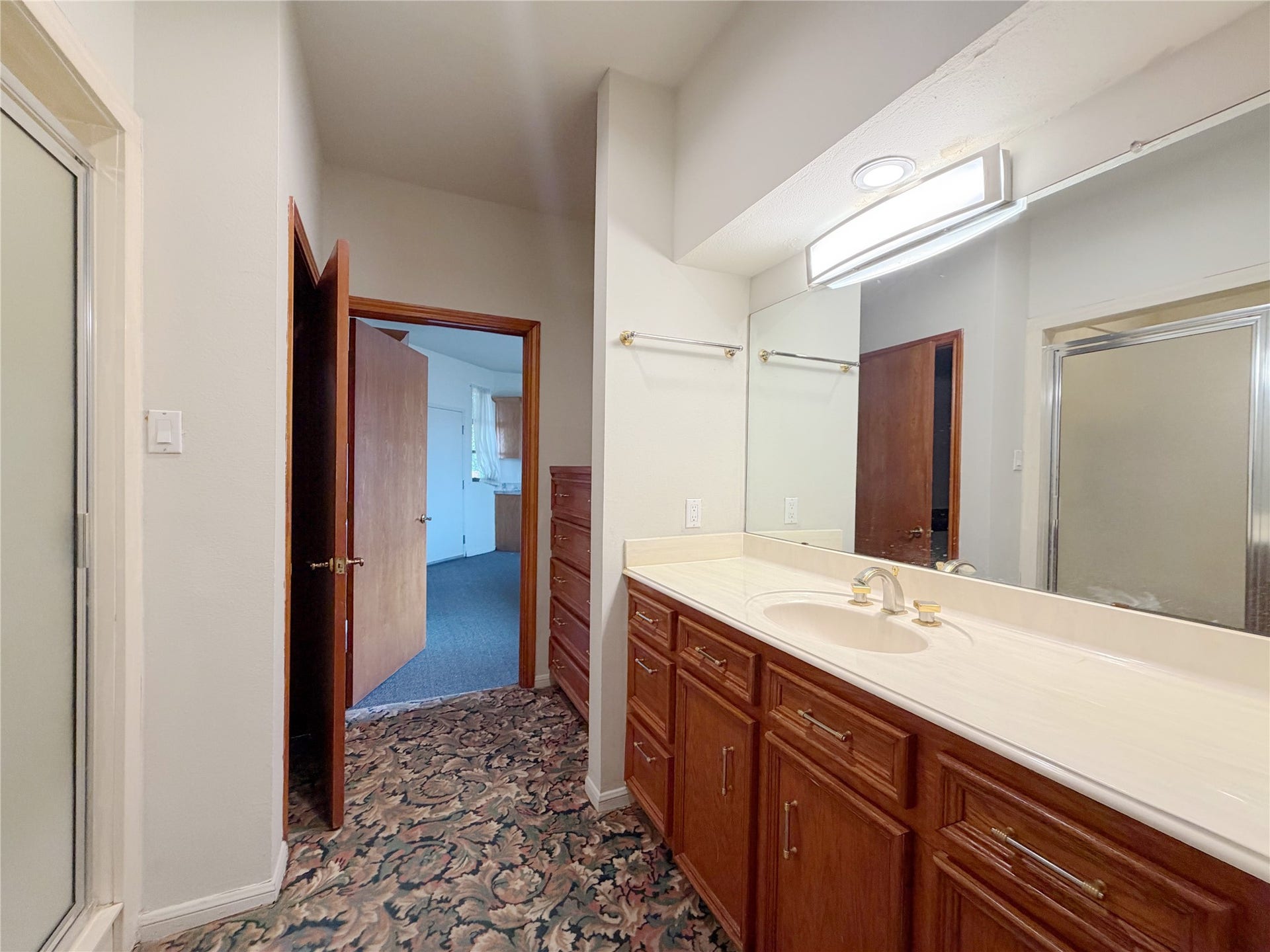 7110 W Mockingbird Lane, Pearland, TX 77584 7110 W Mockingbird Lane, Pearland, TX 77584