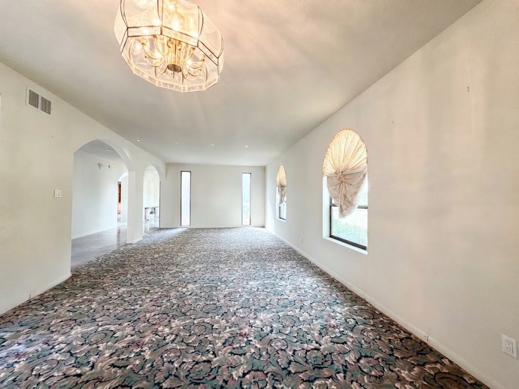 7110 W Mockingbird Lane, Pearland, TX 77584 7110 W Mockingbird Lane, Pearland, TX 77584