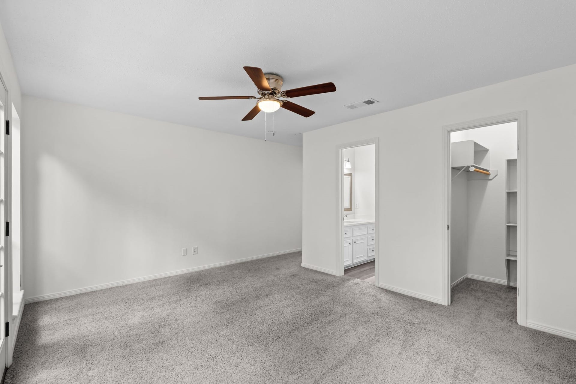 3 Waters Edge Street, Montgomery, TX 77356 3 Waters Edge Street, Montgomery, TX 77356