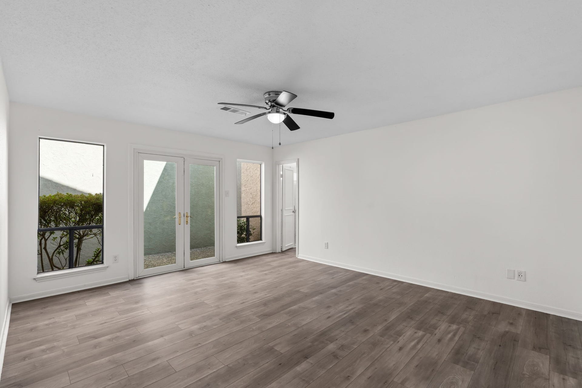 3 Waters Edge Street, Montgomery, TX 77356 3 Waters Edge Street, Montgomery, TX 77356