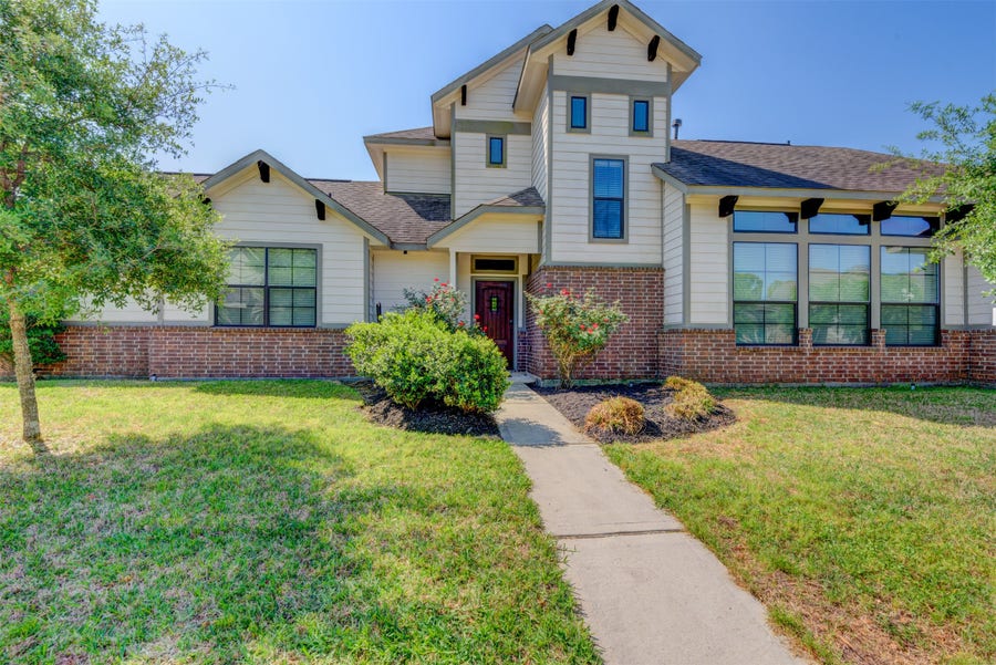 Property photo for 25151 Alina Lane, Spring, TX