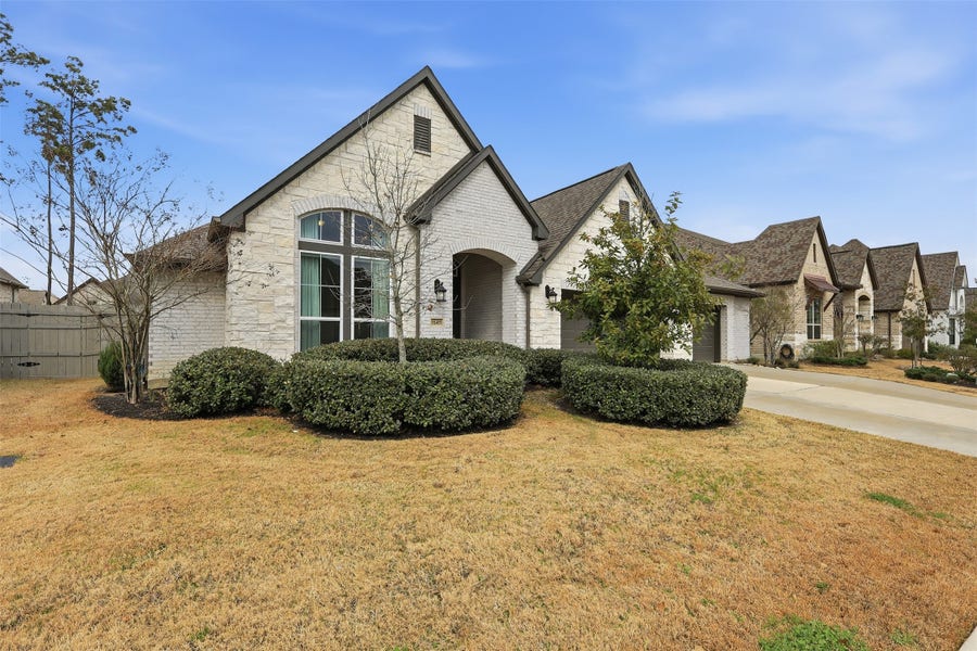 Property photo for 15411 Sunglow Haven Street, Conroe, TX