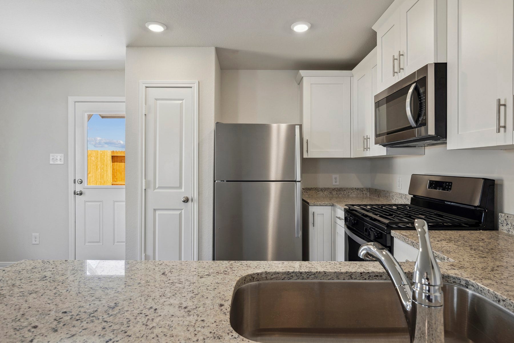 10430 Red Cardinal Drive, Cleveland, TX 77328 10430 Red Cardinal Drive, Cleveland, TX 77328