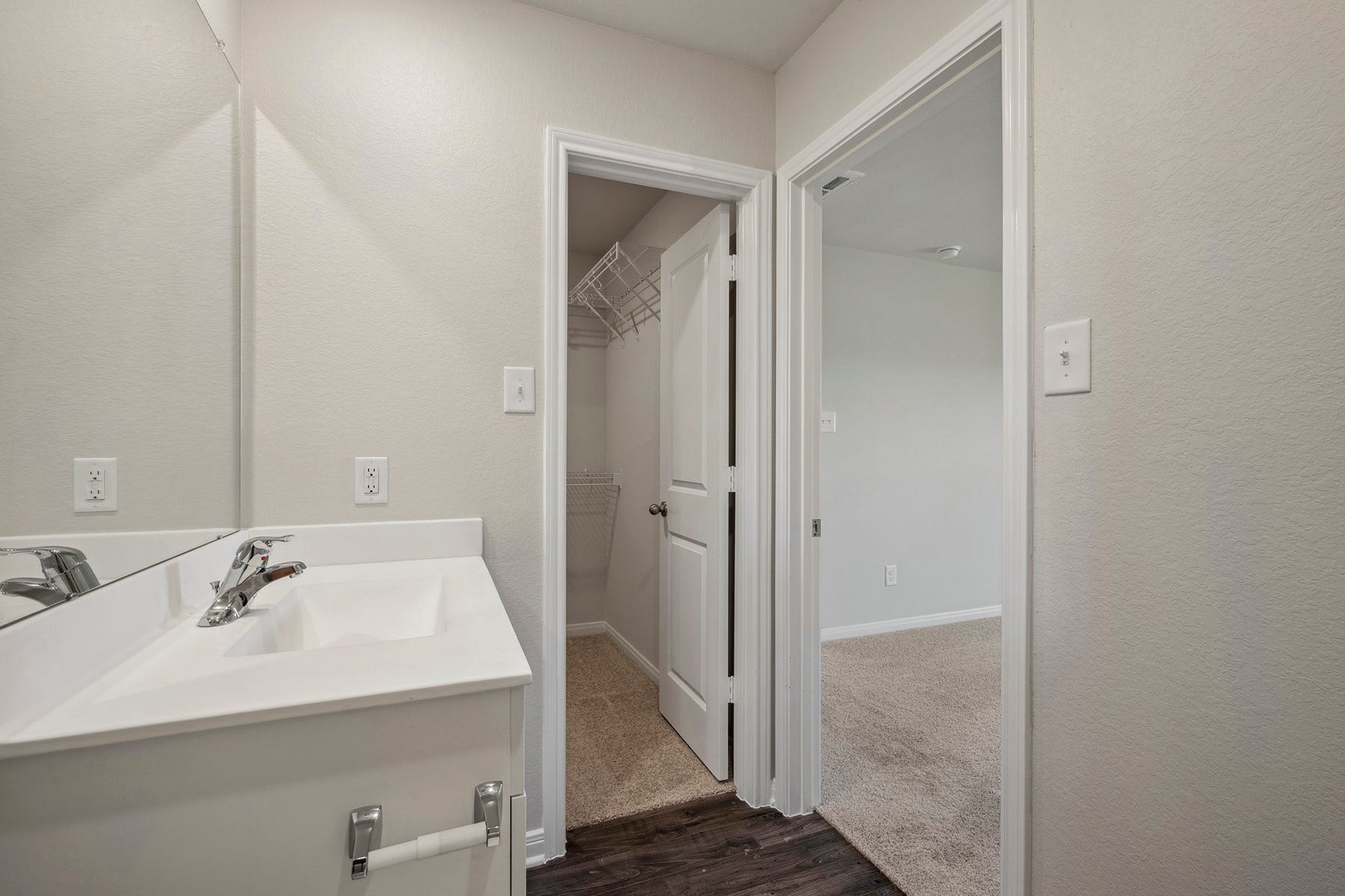 10430 Red Cardinal Drive, Cleveland, TX 77328 10430 Red Cardinal Drive, Cleveland, TX 77328