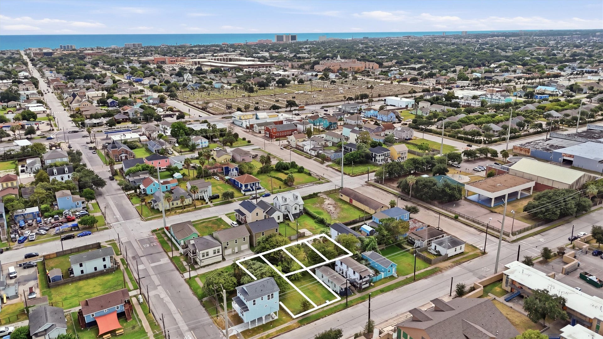 3905-3913 Winnie Street, Galveston, TX 77550 3905-3913 Winnie Street, Galveston, TX 77550