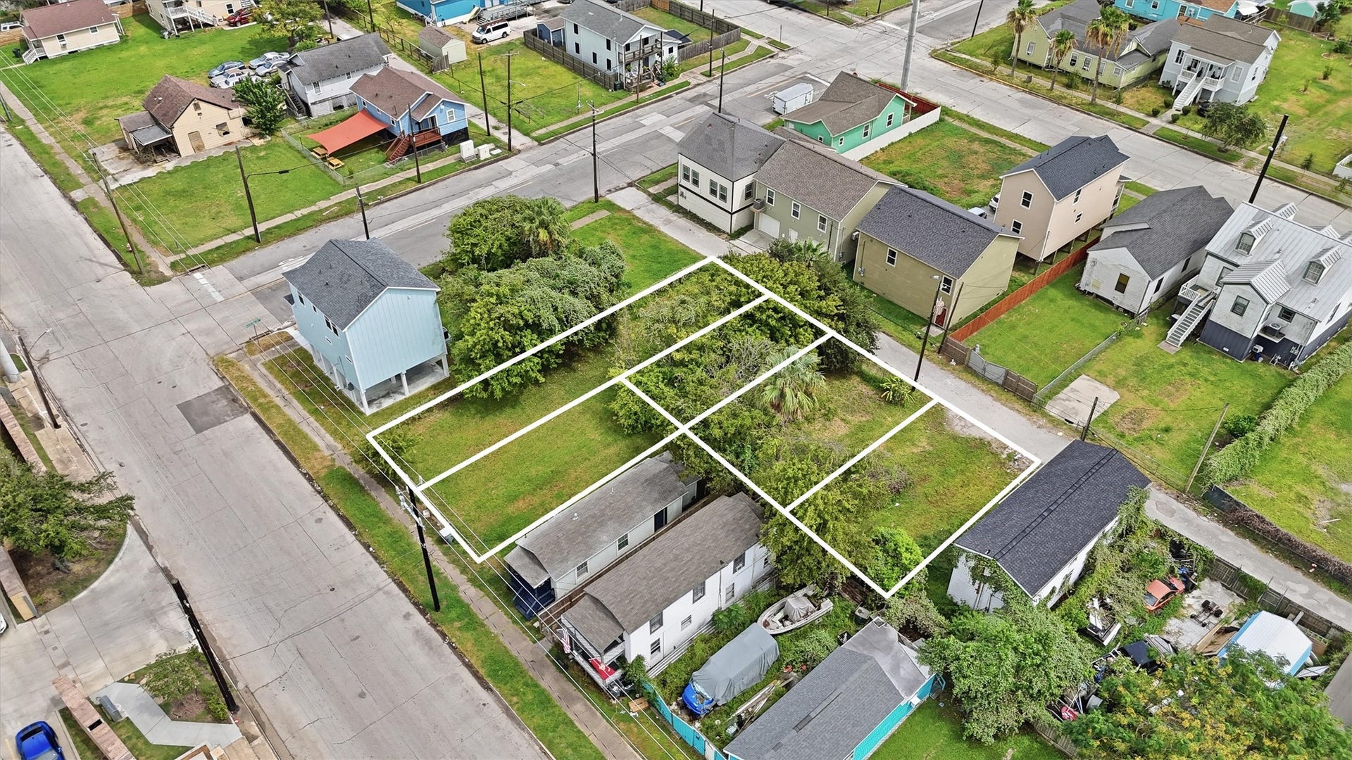 3905-3913 Winnie Street, Galveston, TX 77550 3905-3913 Winnie Street, Galveston, TX 77550
