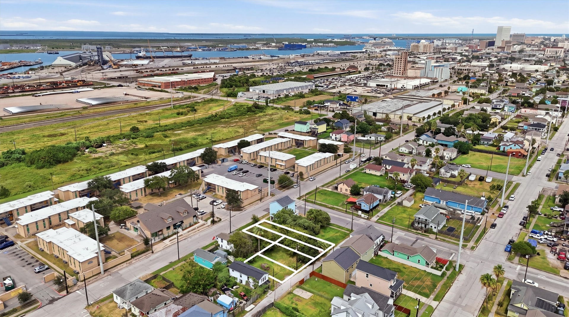 3905-3913 Winnie Street, Galveston, TX 77550 3905-3913 Winnie Street, Galveston, TX 77550