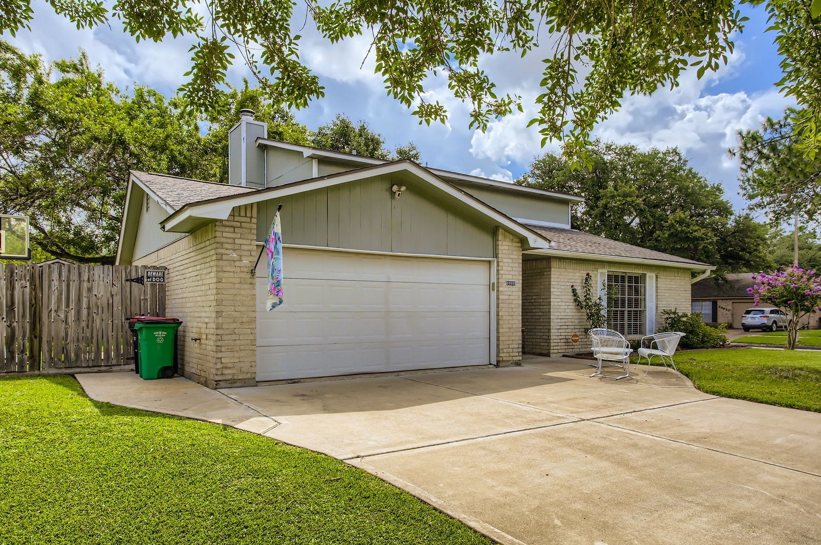 Welcome to 1902 Pepperrell Place Court!