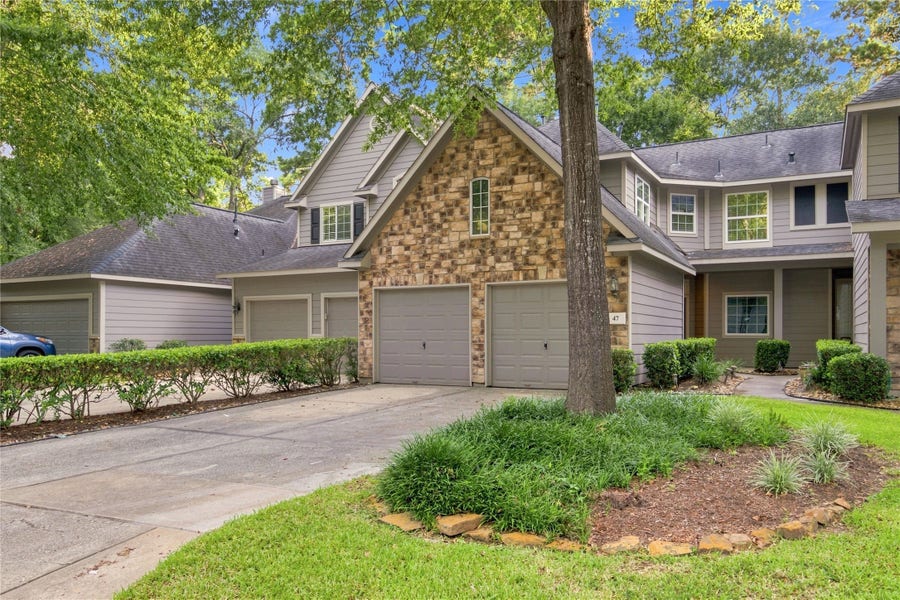 Property photo for 47 Alderon Woods Place, Spring, TX