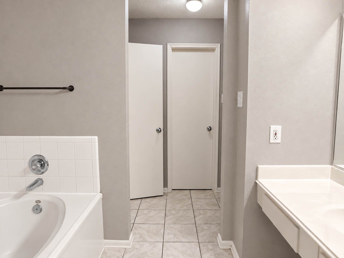 7335 Liberty Ridge Lane, Houston, TX 77049 7335 Liberty Ridge Lane, Houston, TX 77049