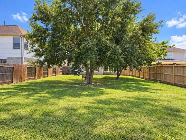 7335 Liberty Ridge Lane, Houston, TX 77049 7335 Liberty Ridge Lane, Houston, TX 77049