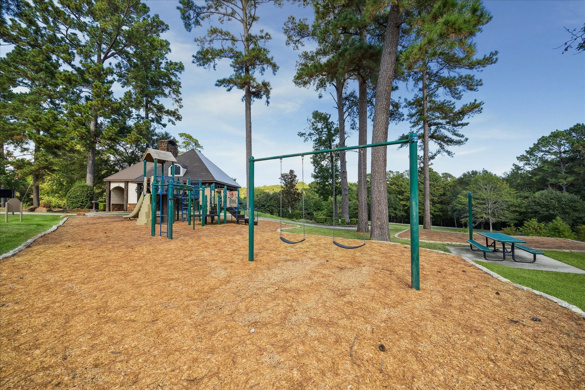 7373 Teaswood Drive, Conroe, TX 77304
