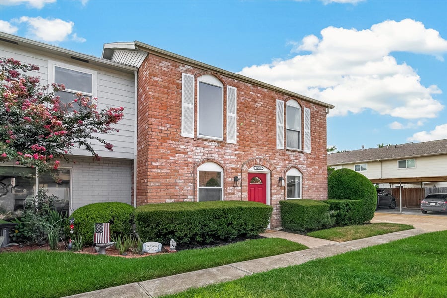 Property photo for 14737 Perthshire Road, Houston, TX