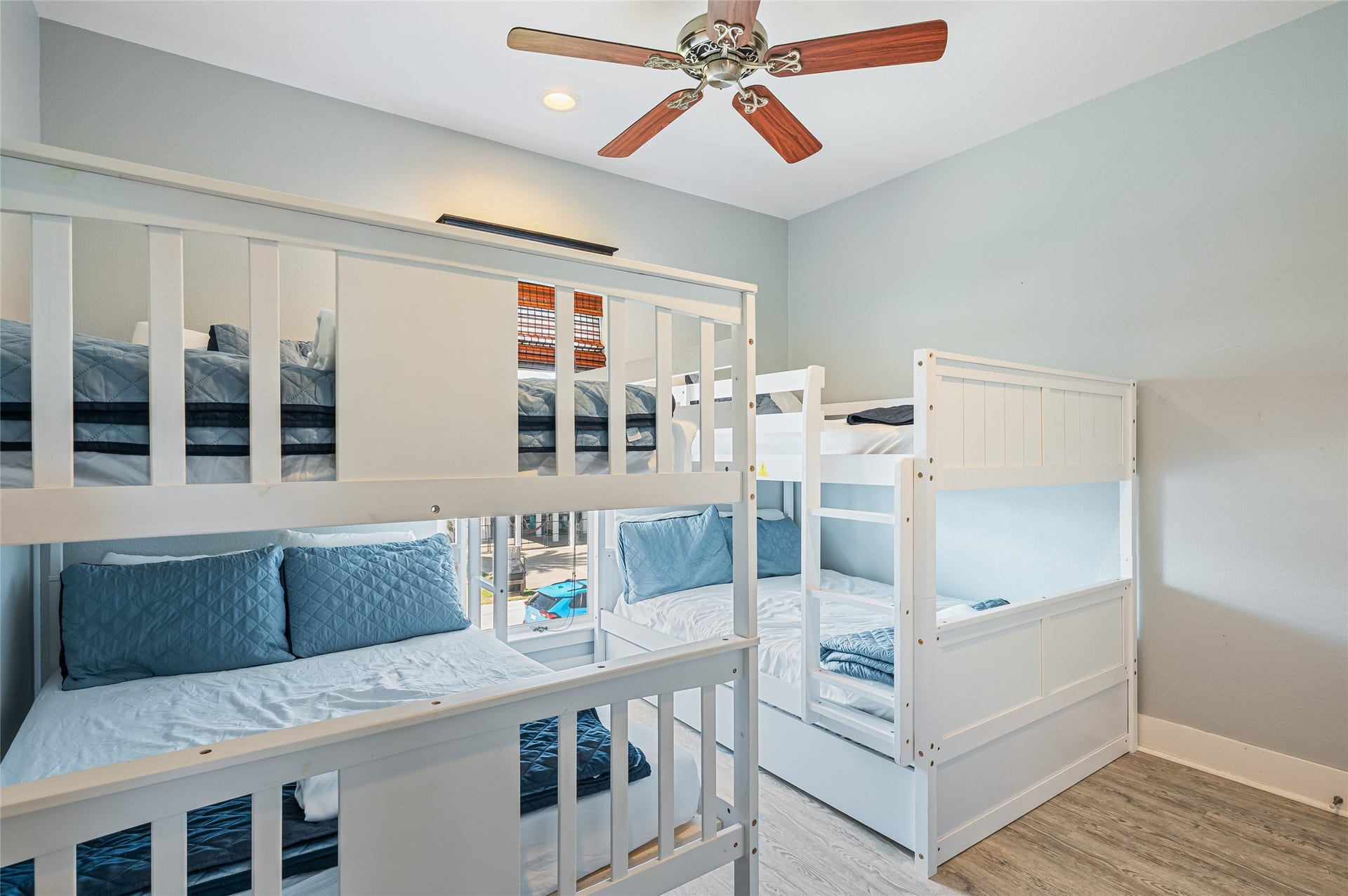 Bunk room