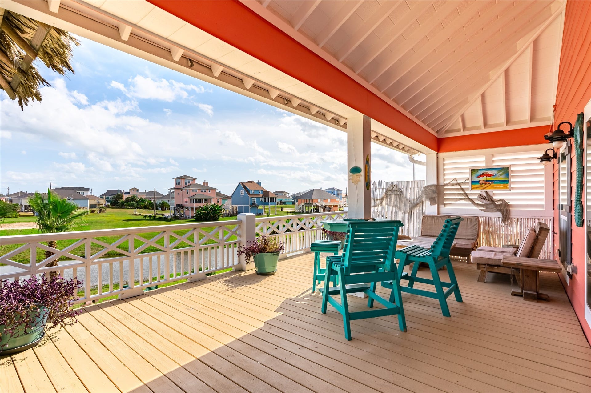 Spacious, partially covered deck