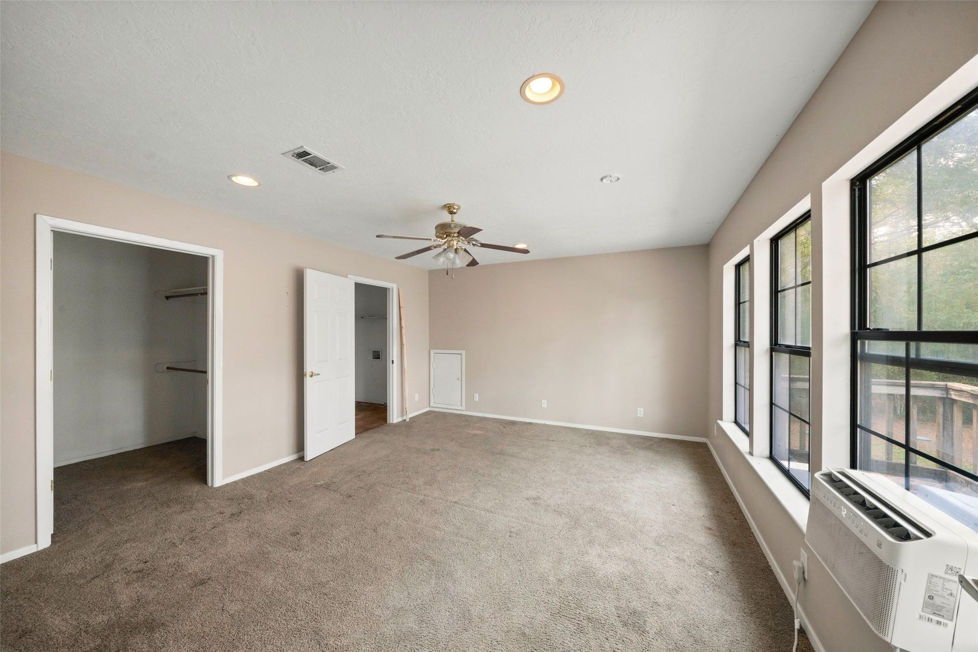 10331 Happy Trail, Conroe, TX 77384