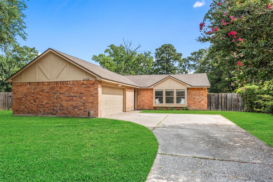 Property photo for 21018 Verdecove Lane, Spring, TX