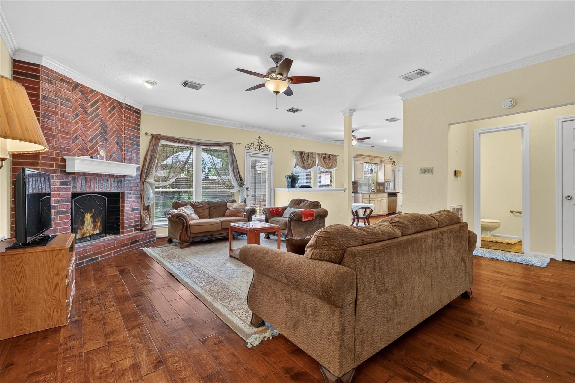 1306 N Gabriel River Circle, Sugar Land, TX 77478 1306 N Gabriel River Circle, Sugar Land, TX 77478