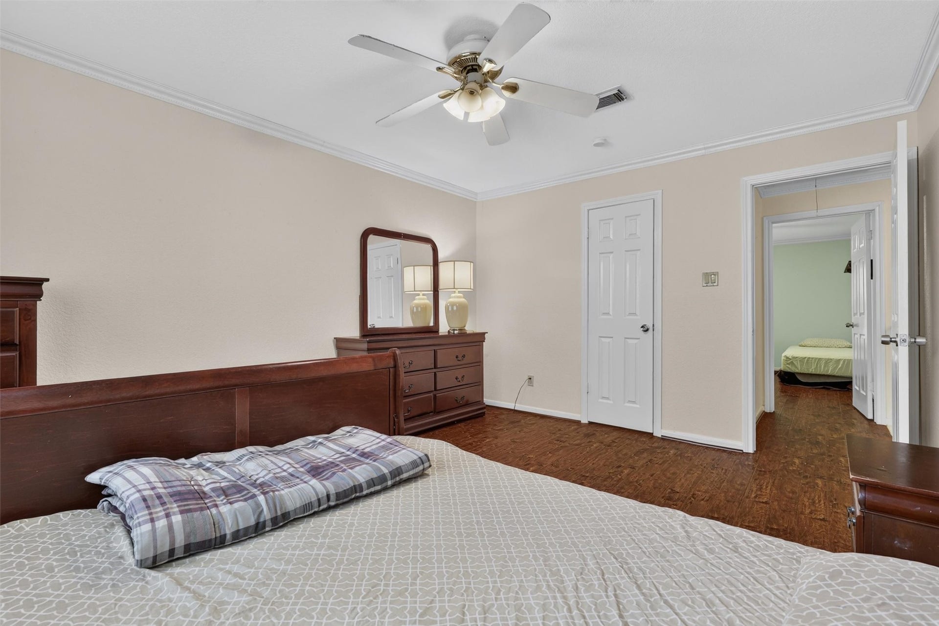 1306 N Gabriel River Circle, Sugar Land, TX 77478 1306 N Gabriel River Circle, Sugar Land, TX 77478