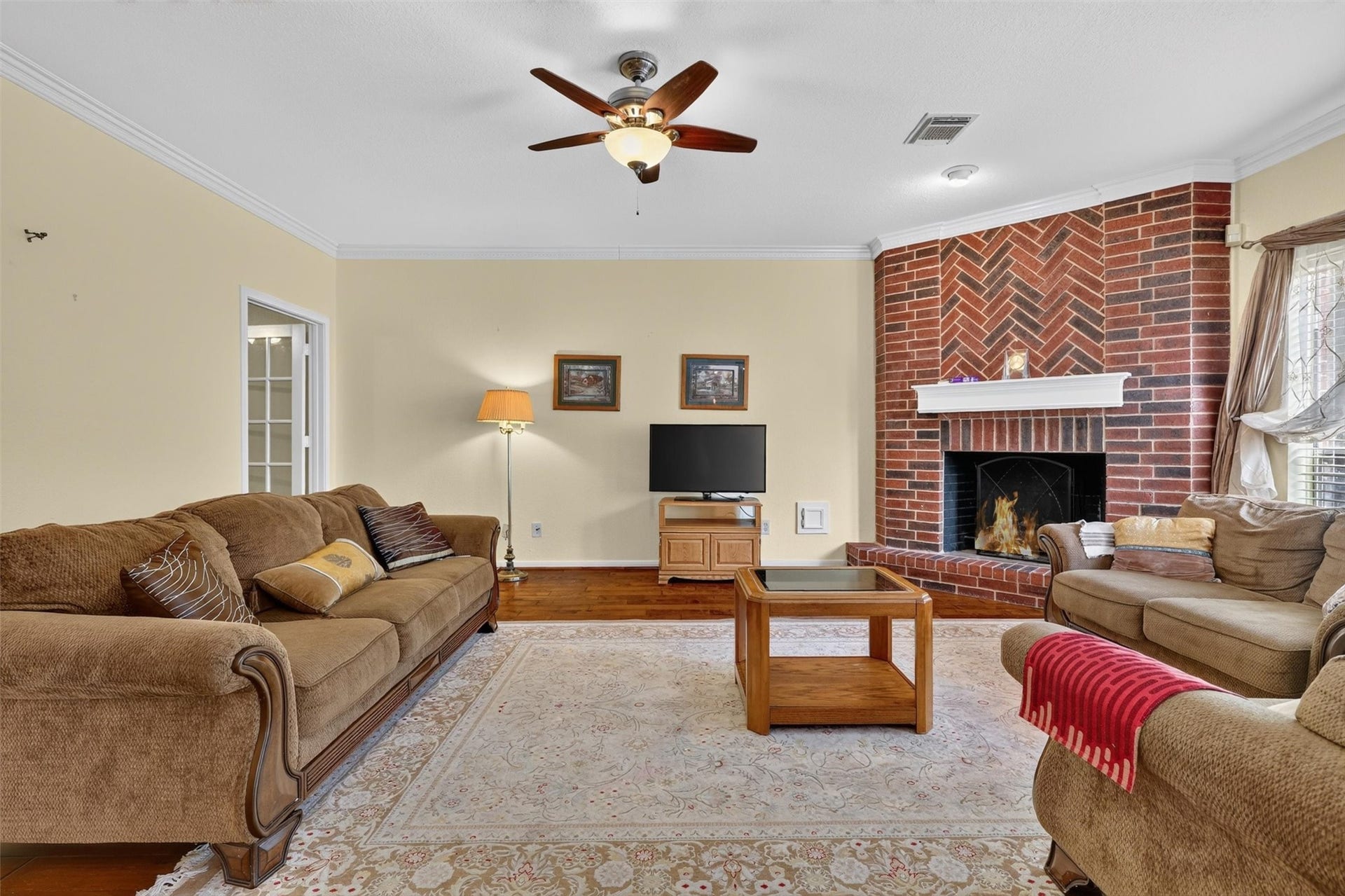 1306 N Gabriel River Circle, Sugar Land, TX 77478 1306 N Gabriel River Circle, Sugar Land, TX 77478